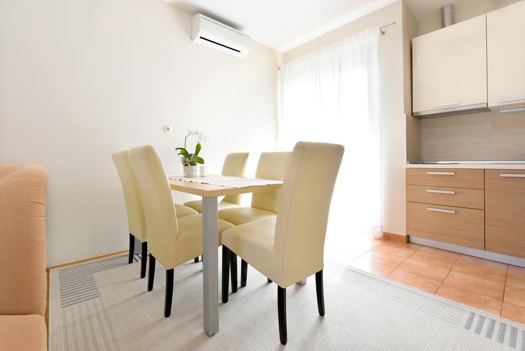 Villa Slavica 1 Vodice Ngoại thất bức ảnh