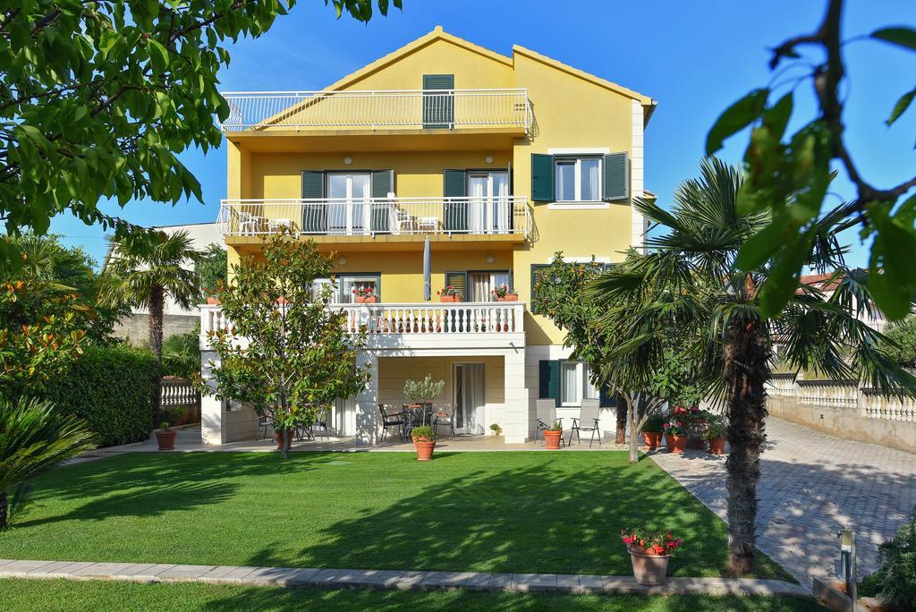 Villa Slavica 1 Vodice Ngoại thất bức ảnh